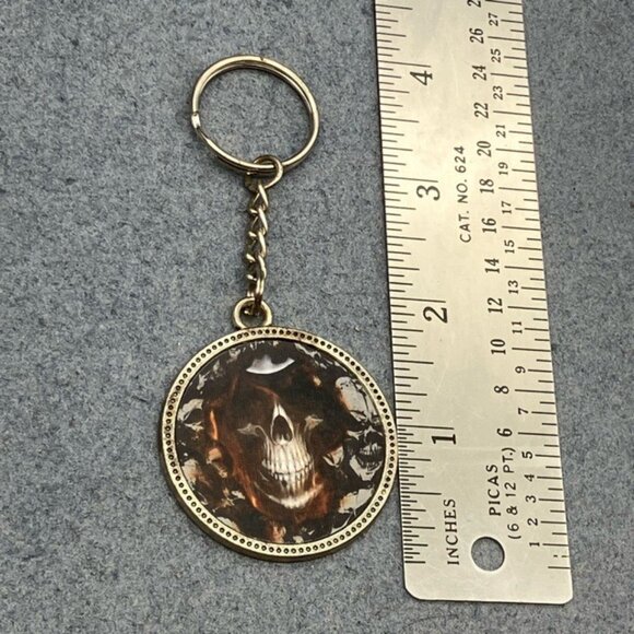 Vintage Skull Keychain As Is Spooky Skeleton Gothic Silver Black White Red Blue - Picture 6 of 6